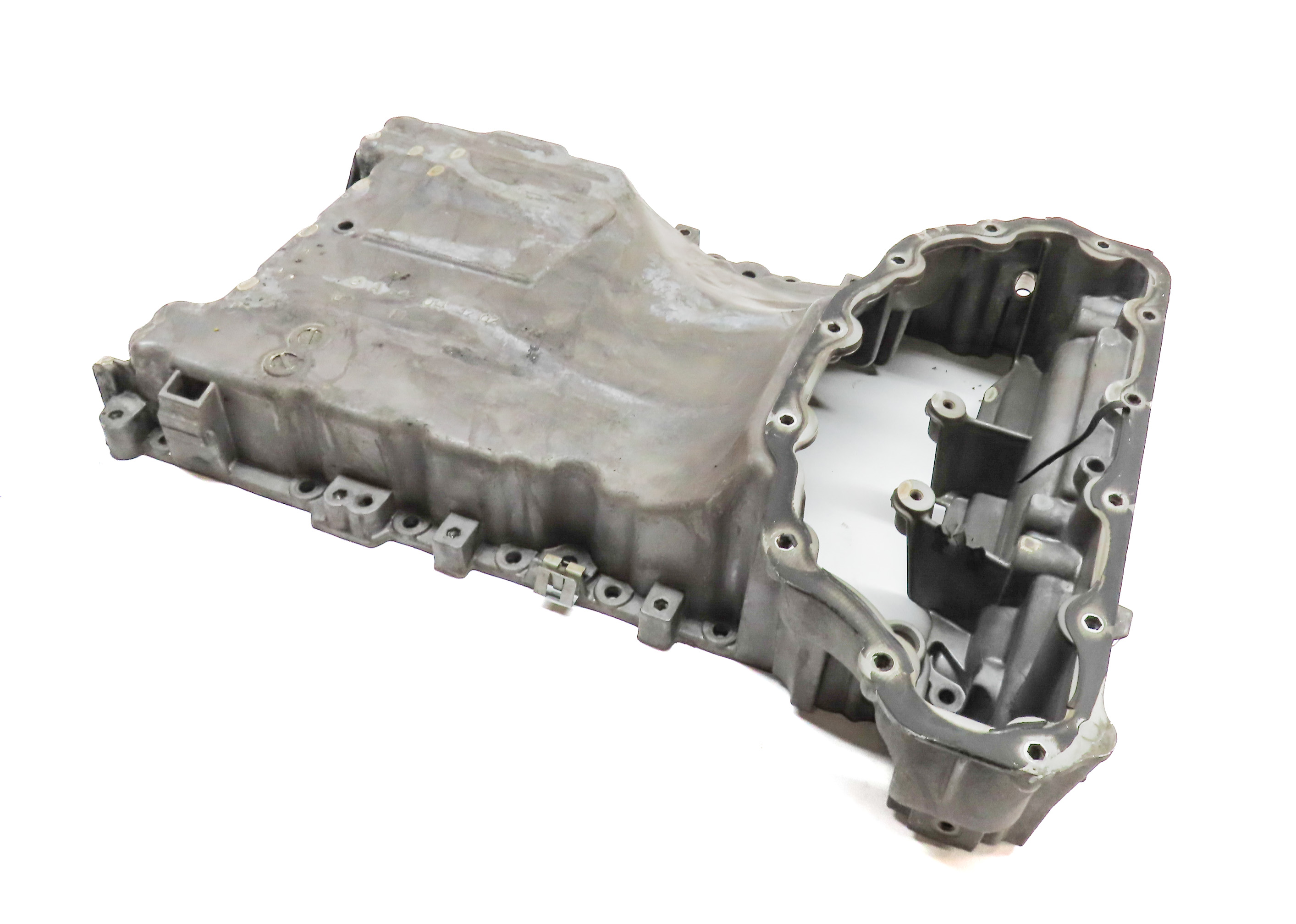 12-17 MERCEDES GL350 GLE350D GLS350D ML350 (W166 X166) DIESEL UPPER OIL PAN — exact item pictured